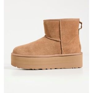 UGG Women's Classic Mini Platform Boot